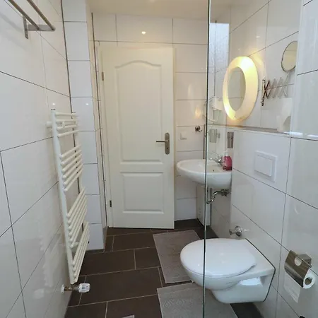 Kompass A 302-303 エッセン